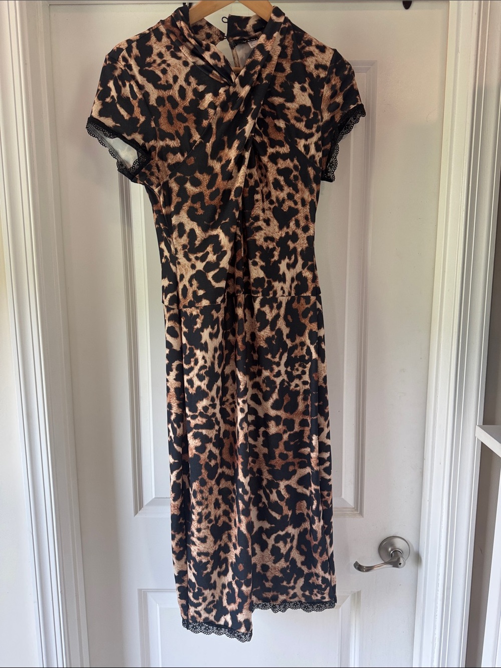 Leopard Print Short Sleeve Midi Dress - Brown & Black
